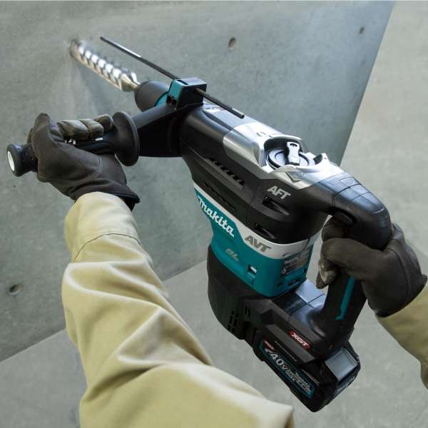 Makita 牧田 HR005G 40Vmax XGT Cordless Rotary Hammer, 40mm (1-9/16") – photo 3