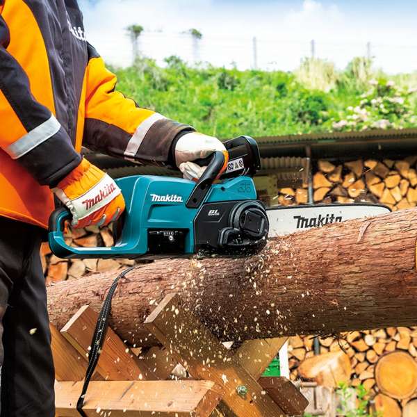 Makita 牧田 DUC307 18V LXT Cordless Chain Saw (12") – photo 2