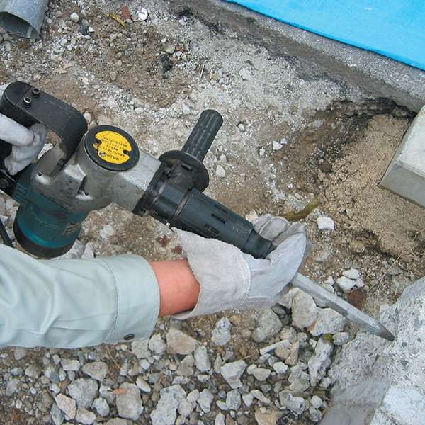 Makita 牧田 HM0810T Demolition Hammer, 17mm Hex, 900W – photo 2