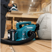 Makita VC015G in use