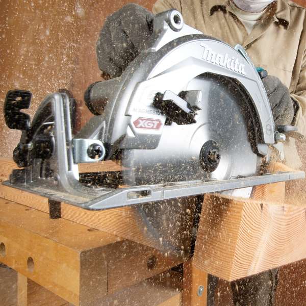 Makita 牧田 RS002G 40Vmax XGT Cordless Rear Handle Saw, 260mm (10-1/4") – photo 2