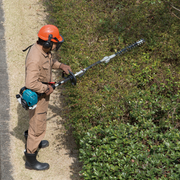 Makita 牧田 EN410MP Hedge Trimmer Attachment, 35mm – photo 3
