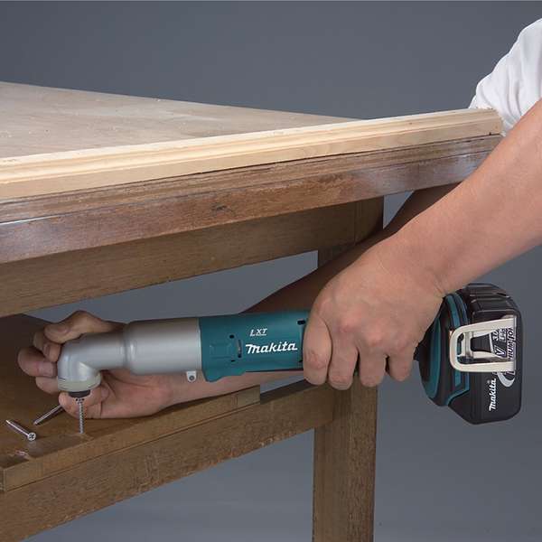 Makita 牧田 DTL061 18V LXT Cordless Angle Impact Driver – photo 2