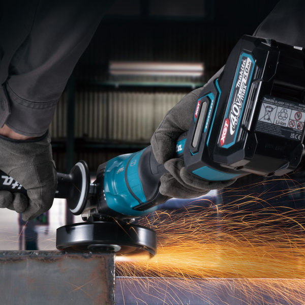 Makita 牧田 GA048G 40Vmax XGT Cordless Angle Grinder (4") – photo 2