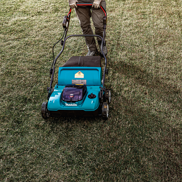Makita 牧田 UV001G 40Vmax XGT Cordless Scarifier, 380mm (15") – photo 3