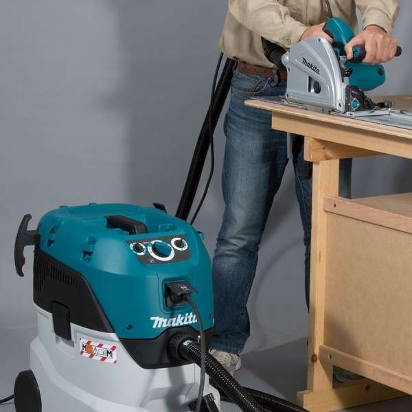 Makita 牧田 VC4210M Vacuum Cleaner (Wet & Dry), 1,200W – photo 2