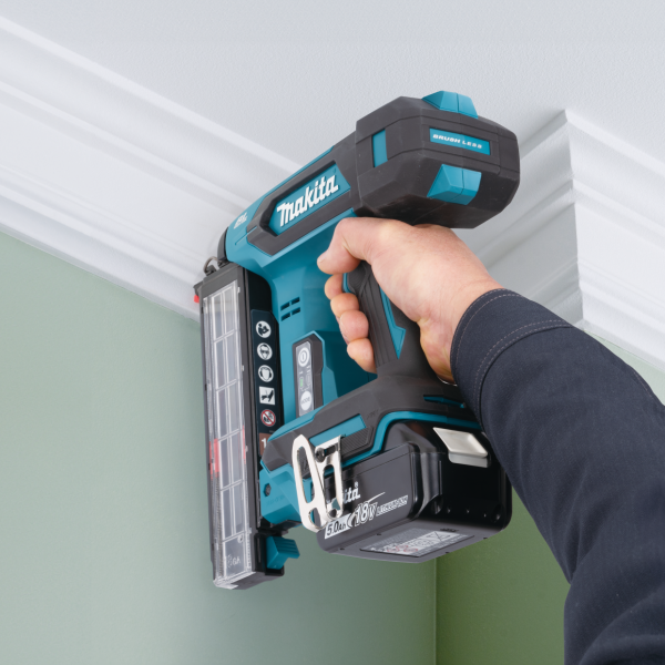 Makita 牧田 DBN501 18V LXT Cordless Brad Nailer, 50mm (2") – photo 2