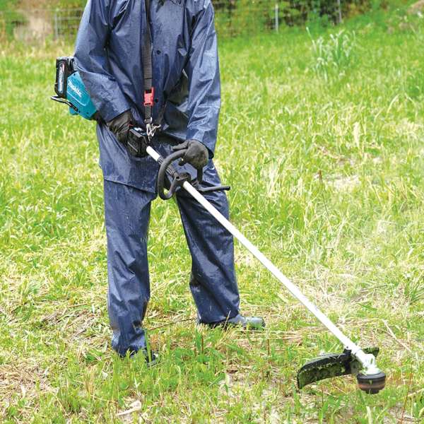 Makita 牧田 UR007G 40Vmax XGT Cordless Grass Trimmer – photo 2