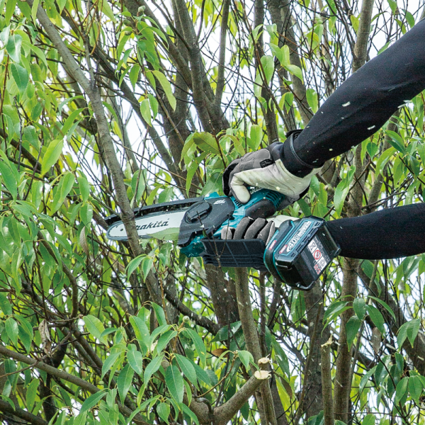 Makita 牧田 UC029G 40Vmax XGT Cordless Pruning Saw (6") – photo 3