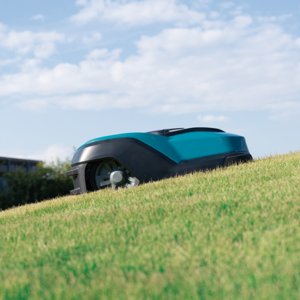 Makita 牧田 RM350D Robotic Mower, 24 cm (9-1/2") – photo 5
