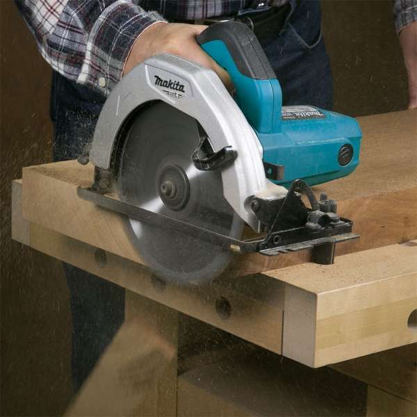 Makita 牧田 M5801B Circular Saw, 185mm (7-1/4"), 1,050W – photo 2