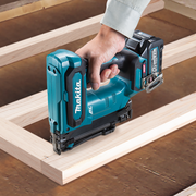 Makita 牧田 ST002G 40Vmax XGT Cordless Stapler – photo 2