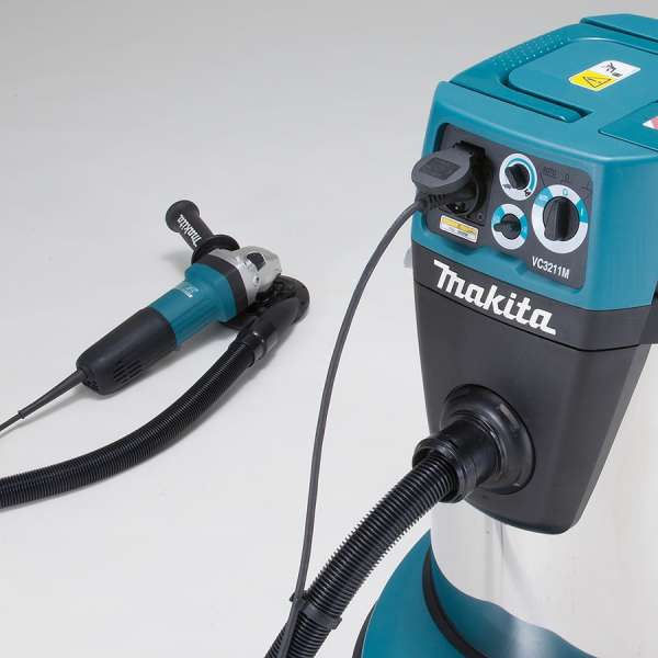 Makita 牧田 VC3211M Vacuum Cleaner (Wet & Dry), 1,050W – photo 2