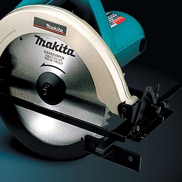 Makita 牧田 5806B Circular Saw, 185mm (7-1/4"), 1,050W – photo 2
