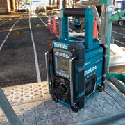 Makita 牧田 DMR300 18V Job Site Charger Radio – photo 2
