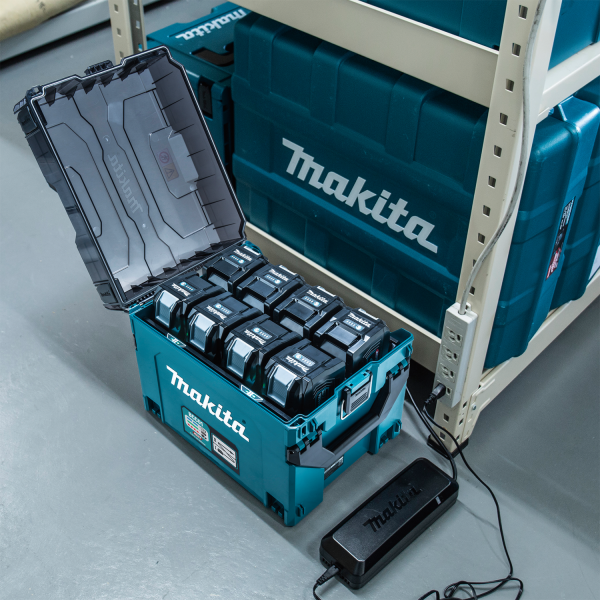 Makita 牧田 BCC01 18V LXT Battery Charging Case – photo 4